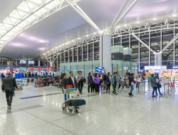 Interior Moderno Terminal Aeroportuário — Fotografia de Stock