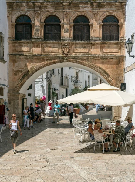 Rua Ostuni Puglia Italia — Fotografia de Stock