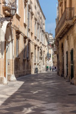 Lecce, İtalya - 6 Haziran 2017: Lecce şehir merkezinde Barok Caddesi, Puglia, İtalya