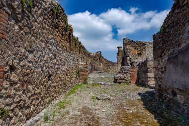 Pompeii, İtalya - 13 Mayıs 2012: Pompeii, İtalya 'da antik kalıntılar.