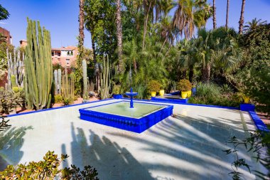 Lizbon 'da tropik bahçesi olan turistik bir yer