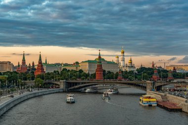 Moskova Nehri, Kremlin ve Moskva Kanalı manzarası