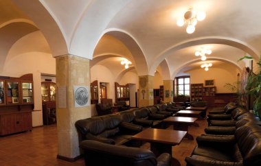 Eski tarihi binanın içi