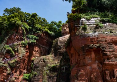 Chengdu, Çin yakınlarındaki Dev Leshan Buddha.