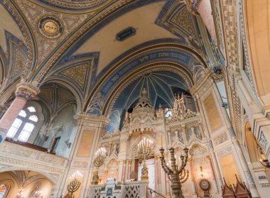 Vatikan 'daki St. Peter Katedrali' nin içi