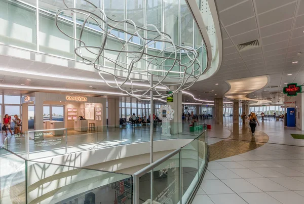 Budapest Hungría Abril 2018 Aeropuerto Internacional Budapest Ferenc Liszt Bud — Foto de Stock