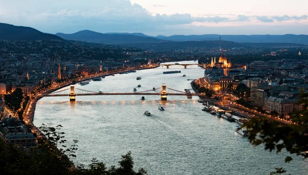 Blick Auf Budapest Und Die Donau — Stockfoto