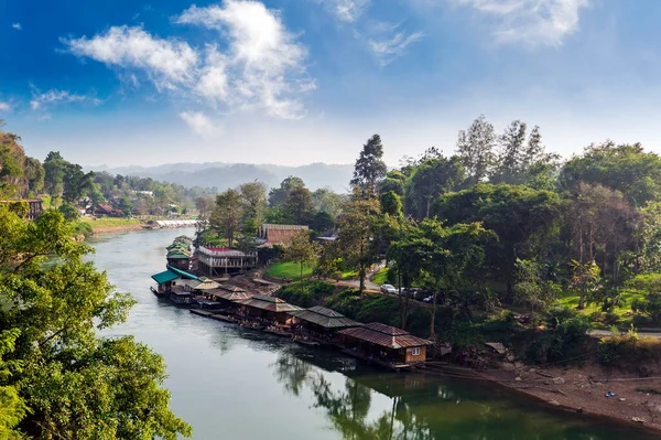 Vista Aérea Del Río Con Casas Barcos —  Fotos de Stock