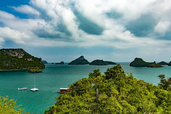 Beautiful Tropical Landscape Sea Blue Sky — Stock Photo, Image