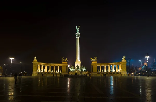 Θέα Του Διάσημου Μνημείου Στο Petersburg Ρωσία — Φωτογραφία Αρχείου