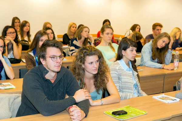 Budapest Węgry Października 2014 Niezidentyfikowani Studenci Uniwersytetu Elte — Zdjęcie stockowe