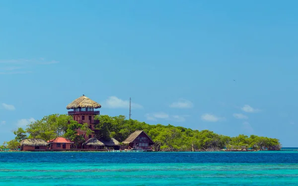 Cartagena yakınlarındaki Rosario Adası, Kolombiya