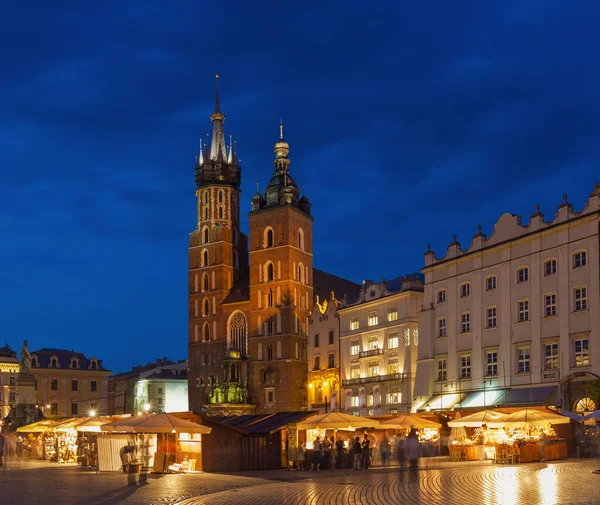 Nikolaus Kirche Abend — Stockfoto