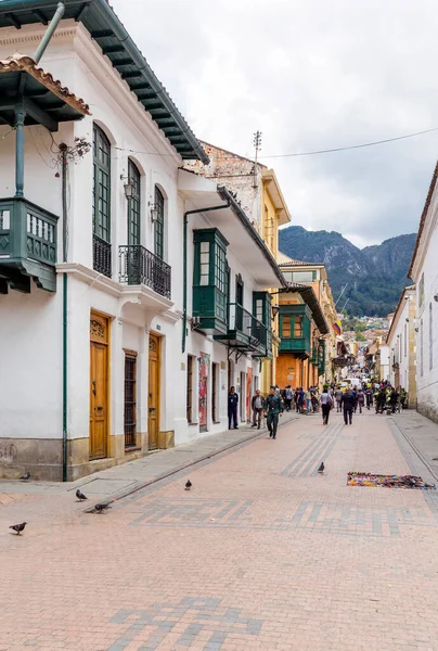 コロンビアの首都ボゴタ 2015年10月22日 コロンビアの首都のダウンタウンにあるカンデラリア地区 ボゴタはラテンアメリカで最も急速に成長している主要都市です — ストック写真
