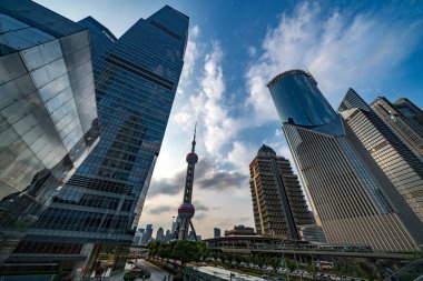 Şehirdeki modern gökdelenler