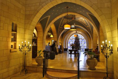 Kudüs, İsrail 'deki Aziz Peter ve Paul Katedrali' nin içinde.