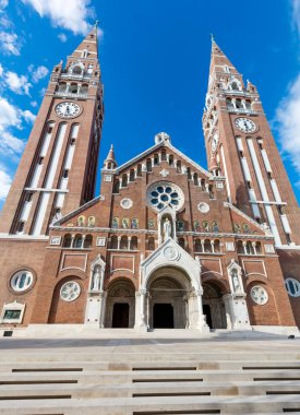 Floransa, İtalya 'daki Santa Maria del Fiore Bazilikası.