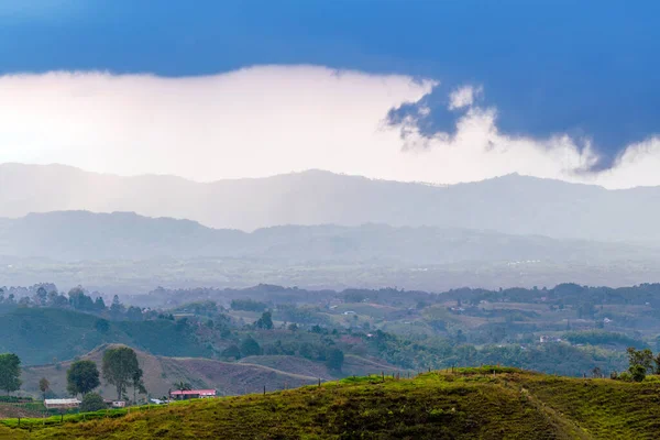 Interessante Gewitterwolken Den Anden Kolumbien — Stockfoto