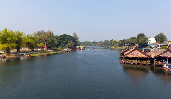 Tayland Eski Kasabası Yakınlarındaki Nehir Manzarası — Stok fotoğraf