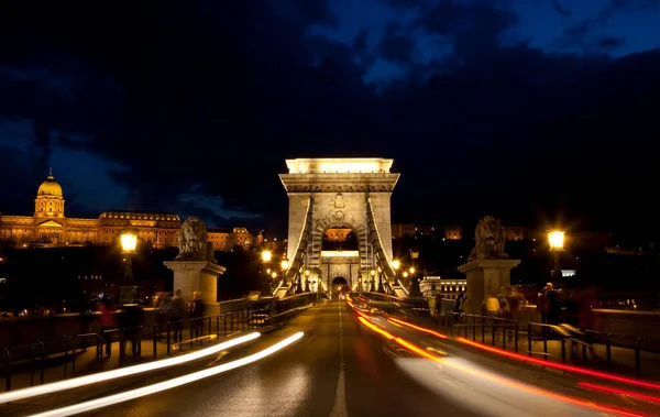 Visão Noturna Ponte Cadeia Arco Triunfo — Fotografia de Stock