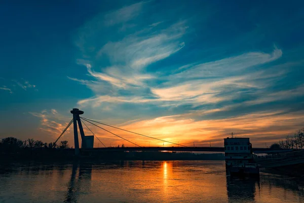 Západ Slunce Nad Řekou — Stock fotografie