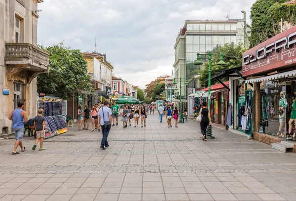 Burgas Bulgarien Juli 2016 Passanten Der Innenstadt Burgas Ist Die — Stockfoto