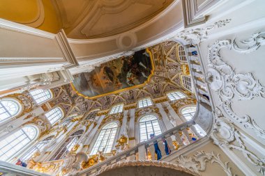 Eski tarihi binanın içi