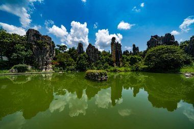 Güzel tropikal dağ manzarası
