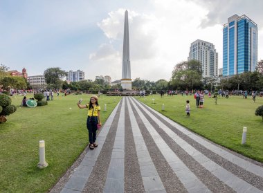 Güneşli bir günde Asya şehri