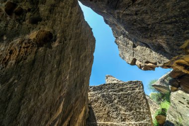Gobustan Ulusal Parkı, Azerbaycan 'da kaya oluşumları