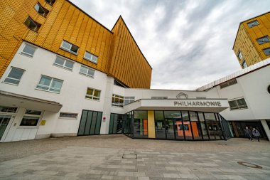 Riga, Letonya 'da bina