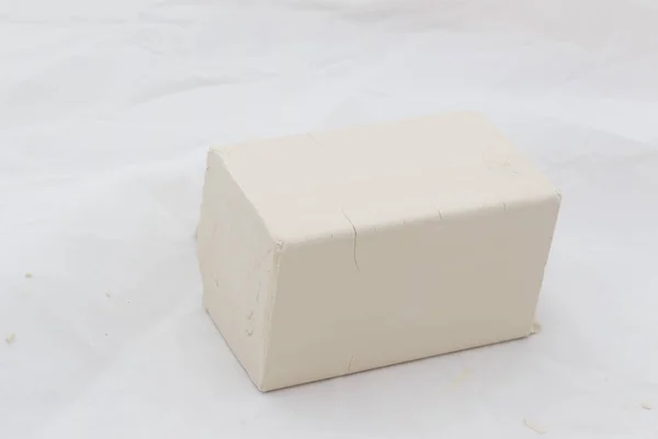 Białe Pudełko Stole — Zdjęcie stockowe
