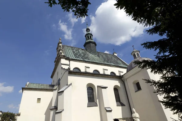 プラハ市内の古い教会は — ストック写真