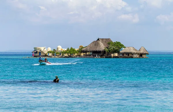 Cartagena yakınlarındaki Rosario Adası, Kolombiya 