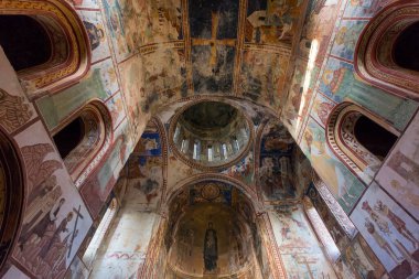 Eski Hıristiyan kilisesinin içinde