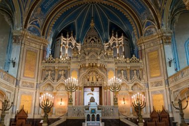 Vatikan 'daki St. Peter Katedrali' nin içi