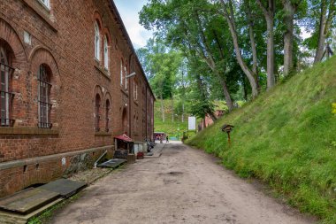 Gizycko, Polonya - 13 Temmuz 2012: Gizycko, Masuria, Polonya Boyen kalesi.