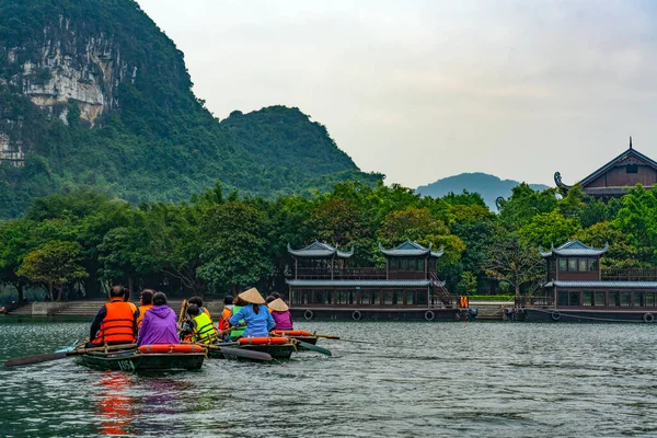 Baía Halong Bonita Vietnã — Fotografia de Stock