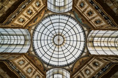 Eski tarihi binanın içi