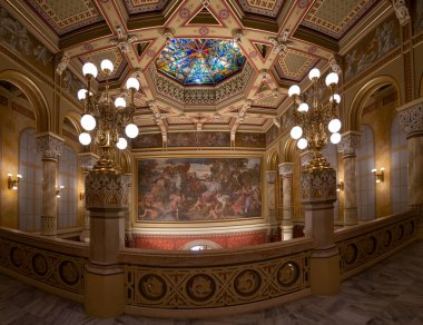 BUDAPEST, HUNGARY 8 Nisan 2018: Budapeşte 'nin Tuna' nın doğu kıyısındaki ikinci büyük konser salonu Vigado Konser Salonu 'nun içi. 