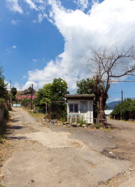 Kafkasya dağlarında eski bir köy