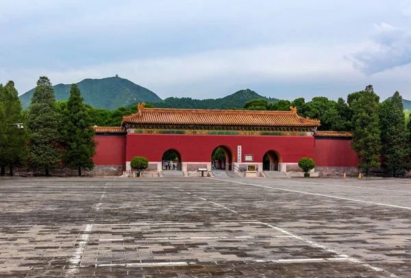 Den Røde Porten Til Den Forbudte Byen Beijing Porselen – stockfoto