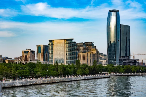 Baku Azerbaijão Maio 2019 Baía Caspian Boulvard Baku Azerbaijão — Fotografia de Stock