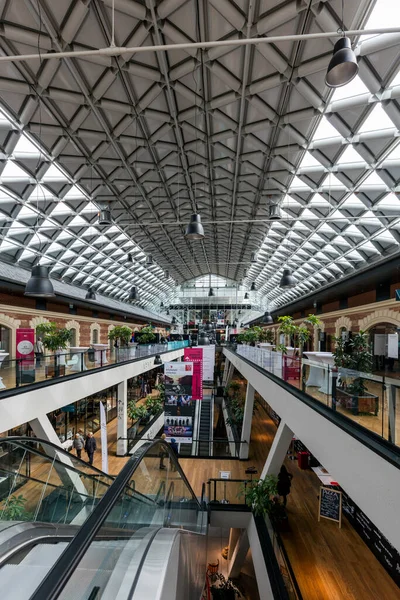 Shopping Mall European City — Stock Photo, Image