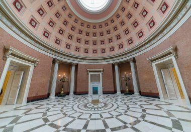 Eski tarihi binanın içi