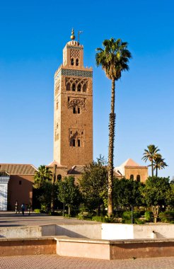 Fas 'taki minare ve din eski cami ve soyut