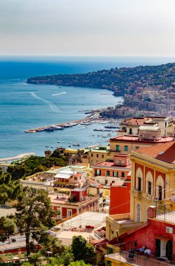 Yazın Monako şehrinin manzarası