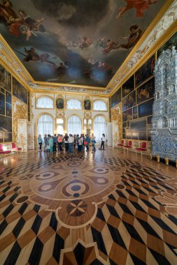 Eski tarihi binanın içi