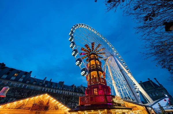 Paris França Novembro 2019 Telhados Lojas Decoradas Paris Tuileries Garden — Fotografia de Stock