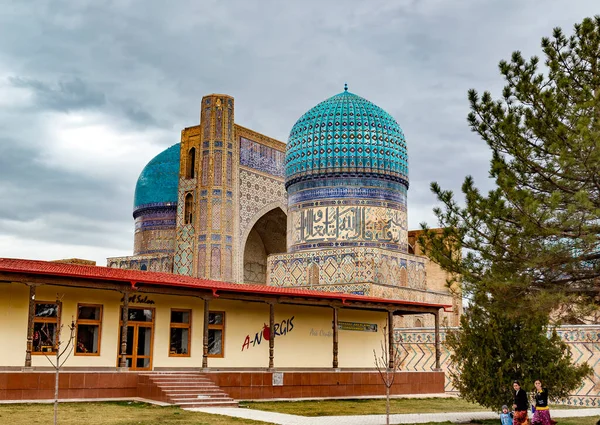 Samarcande Ouzbékistan Mars 2012 Bibi Xanom Une Des Grandes Mosquées — Photo